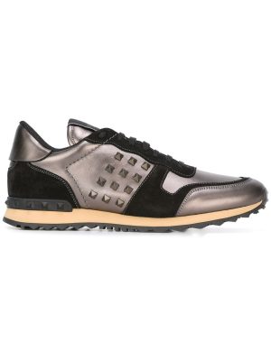Rockstud sneakers