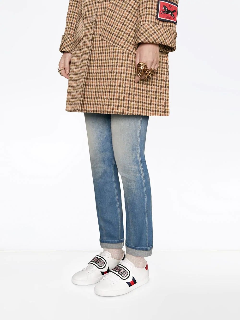 Ace sneaker with removable patches