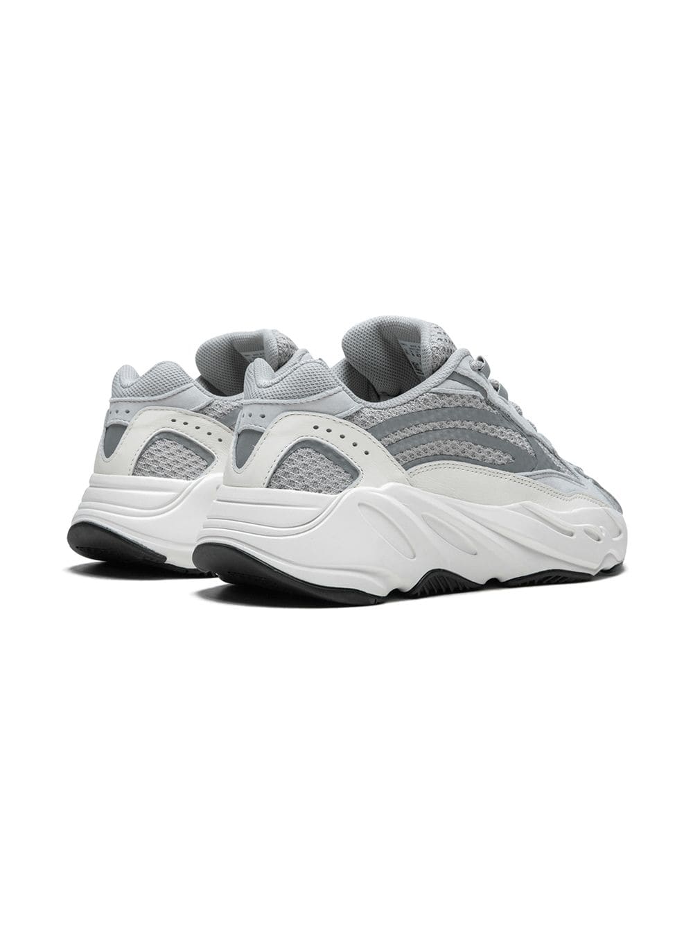 Boost 700 V2 Sneakers