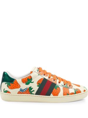 Ace leather sneaker with Gucci Strawberry print