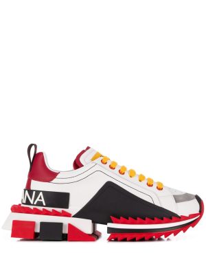 Super Queen Sneakers