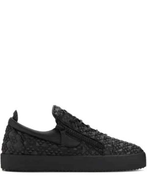 Frankie studs low-top sneakers
