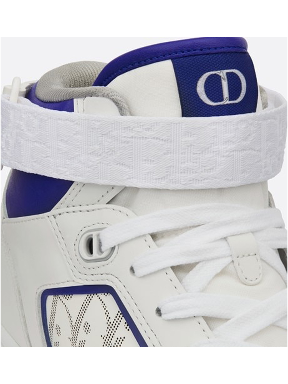 B27 HIGH-TOP SNEAKER